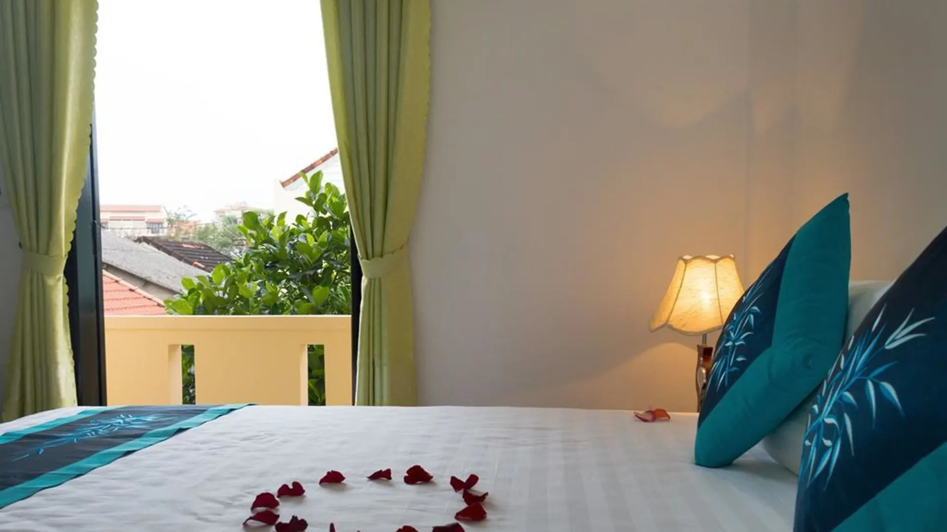 Sunshine Homestay Hoi An