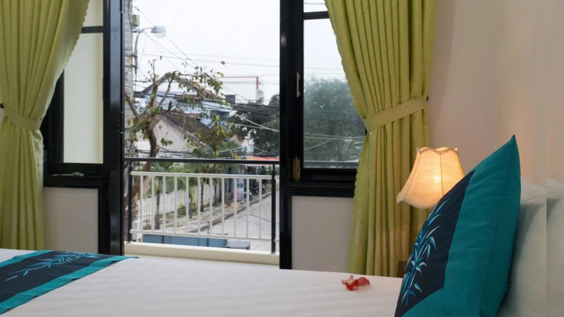 Sunshine Homestay Hoi An